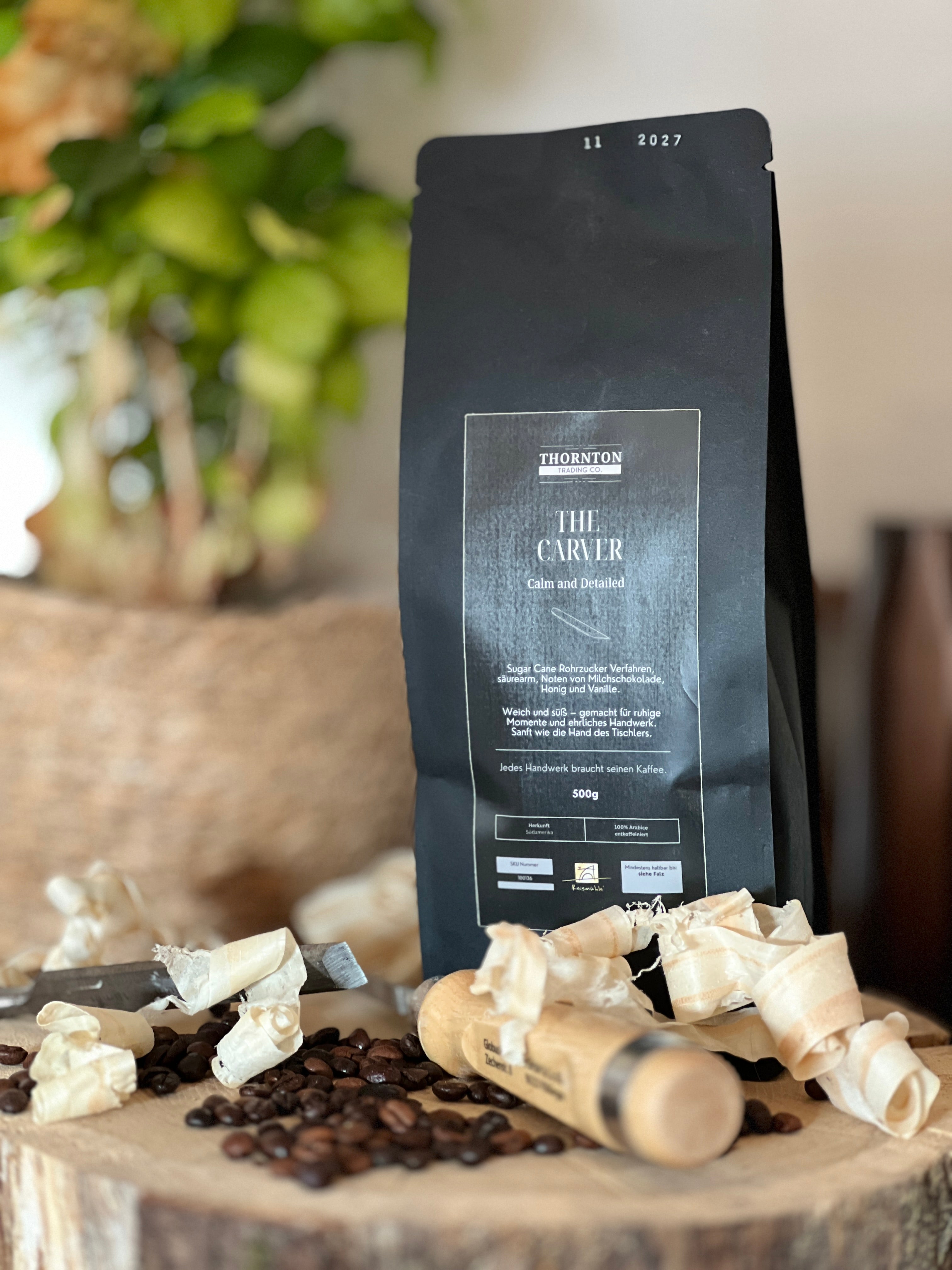 The Carver Coffee | Smooth & Sweet German Whole Bean Coffee | Decaffeinated image 0