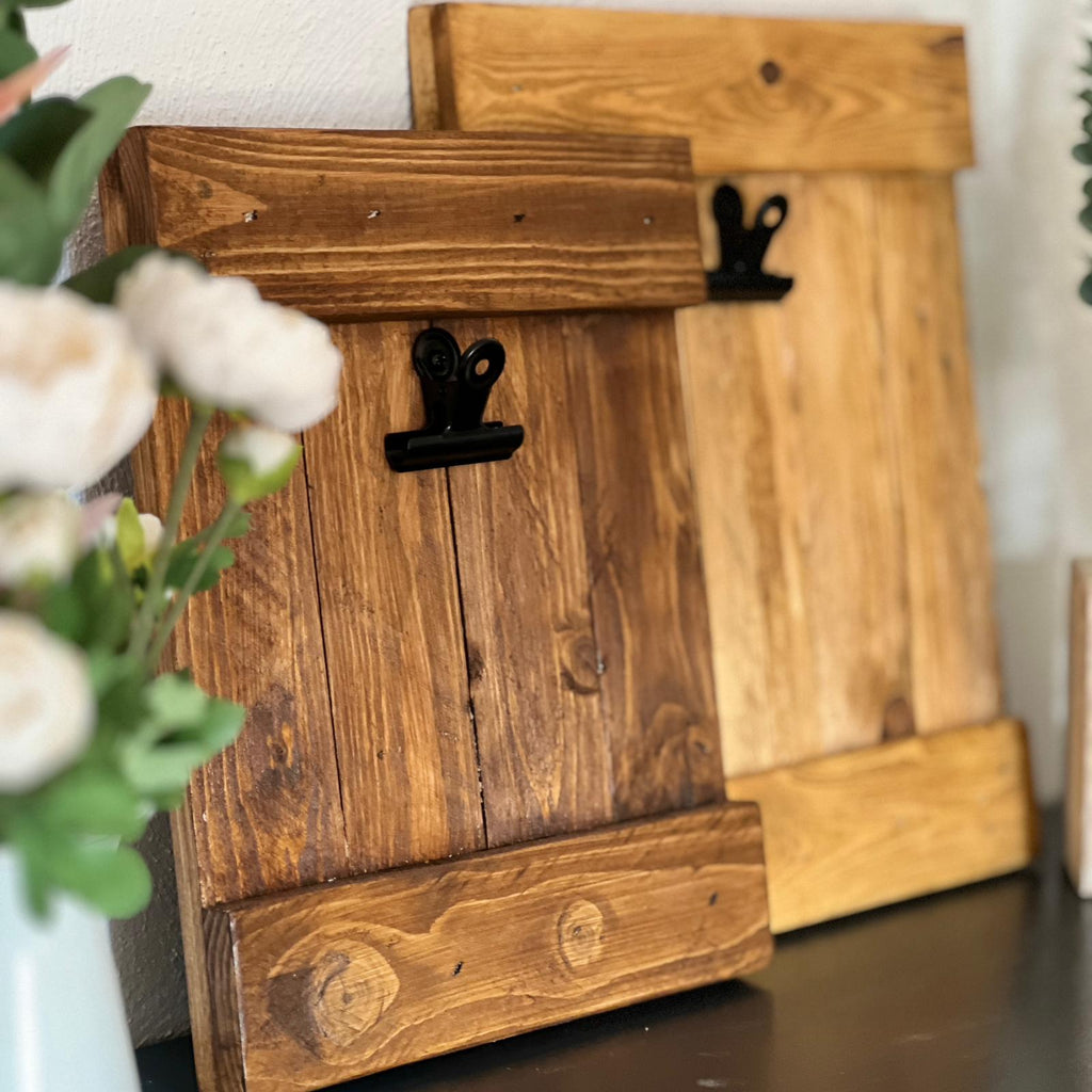 Rustic Wood Clip Frame from Reclaimed Pallet Photo, Recipe, or Note Hold image 1