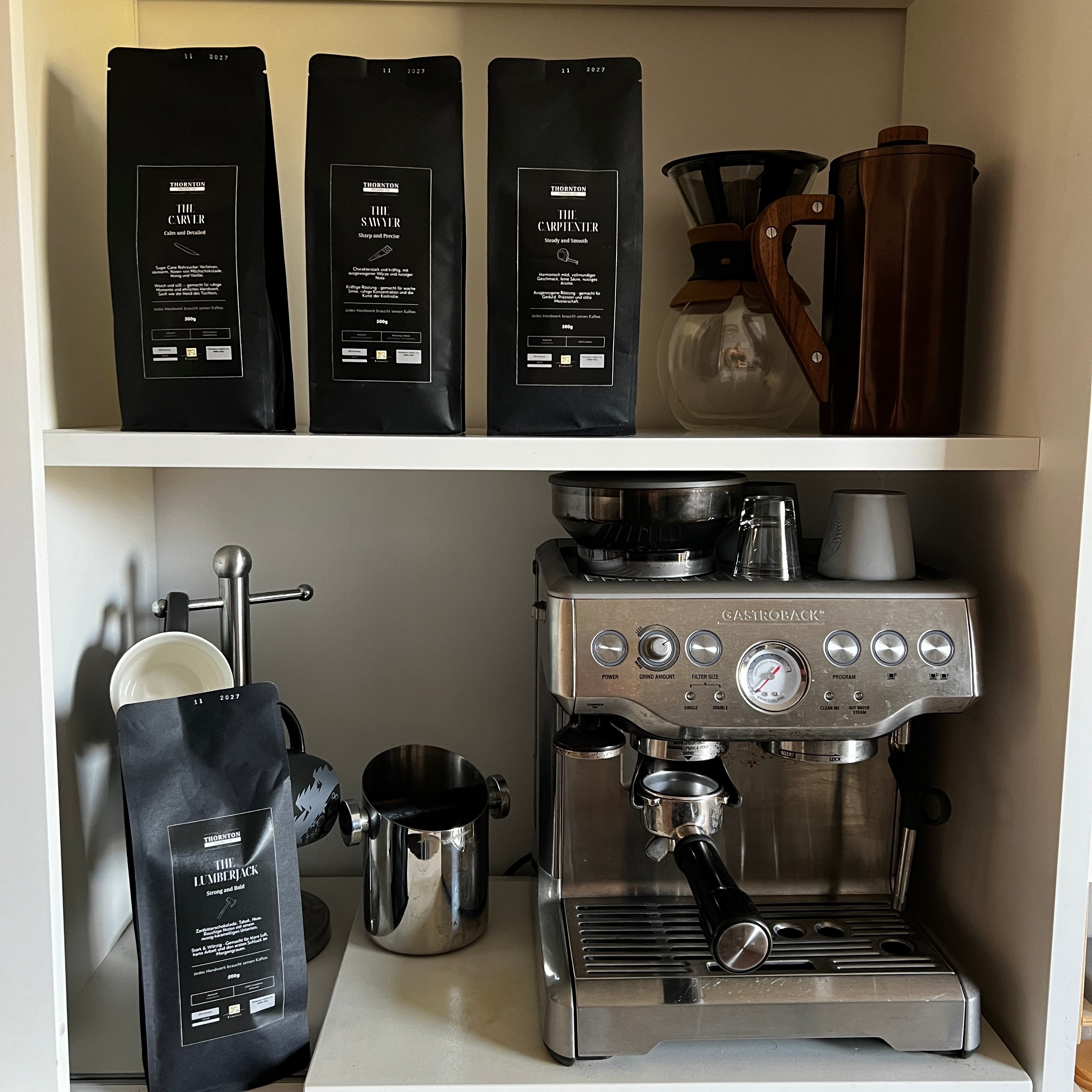 The Carver Coffee | Smooth & Sweet German Whole Bean Coffee | Decaffeinated image 2