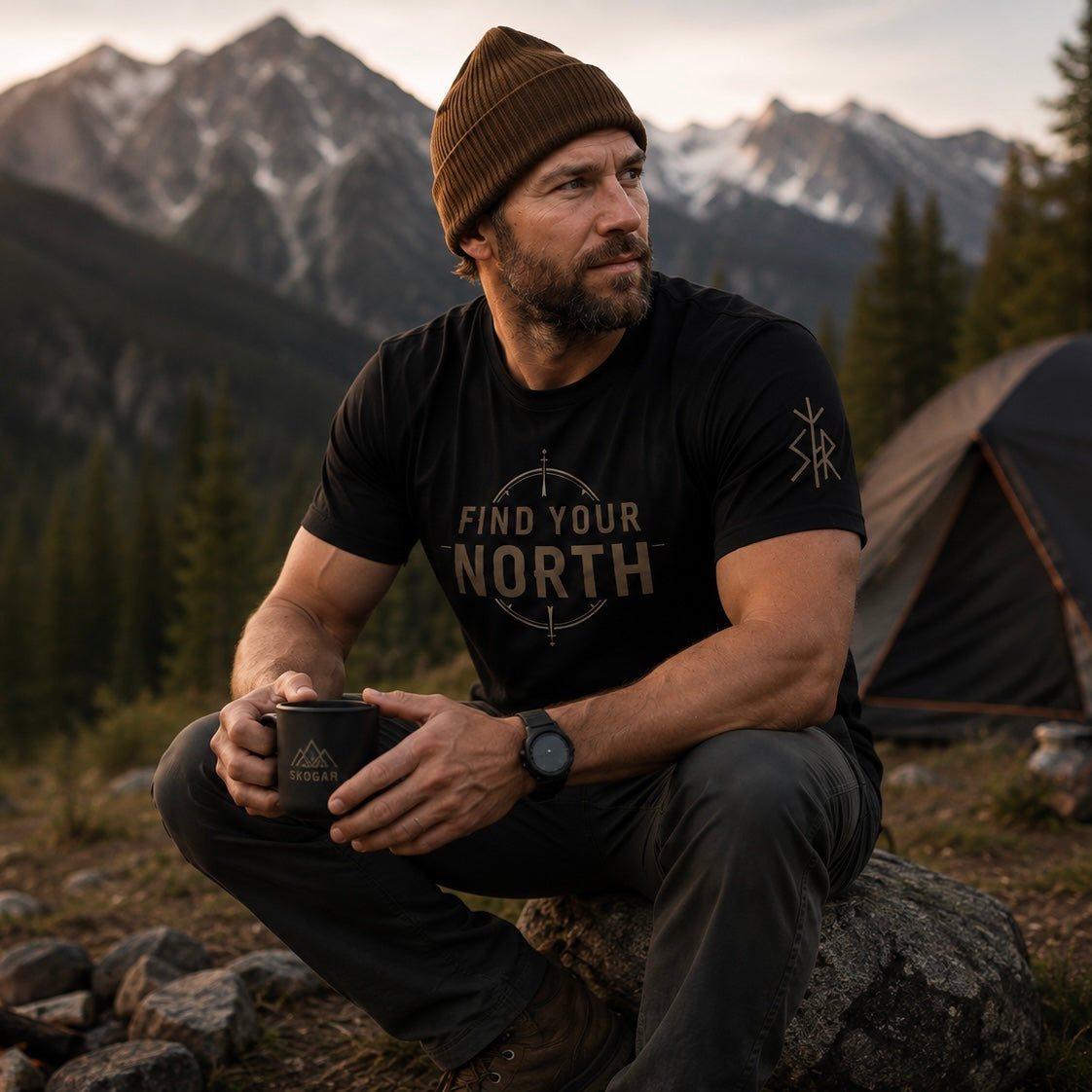 Find Your North Compass T-Shirt | Outdoor Adventure Hiking Tee SKOGAR